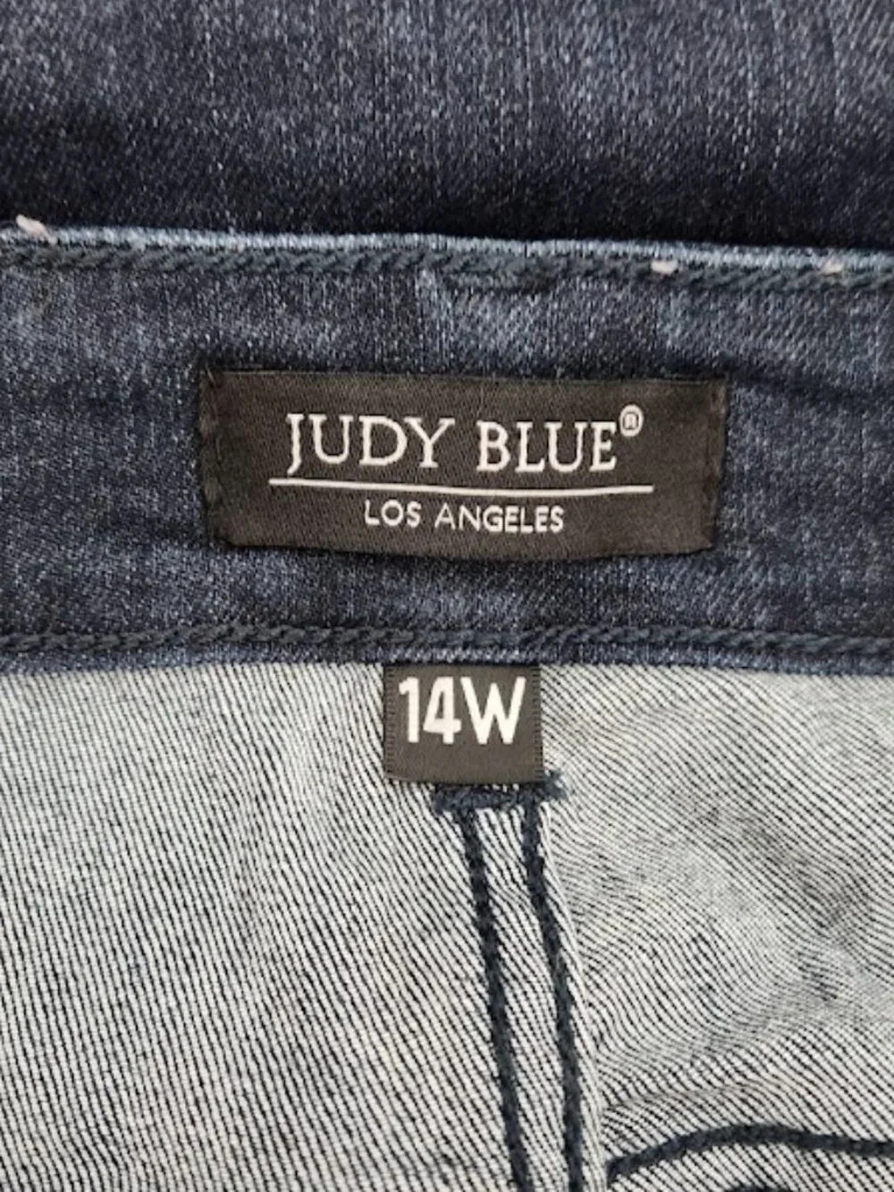Judy Blue Woman's Skinny Fit Jeans Size 14W - Picture 4 of 5